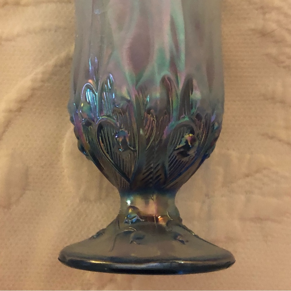 Fenton Iridescent Blue-Gray Ruffled Top Vase - Picture 9 of 14